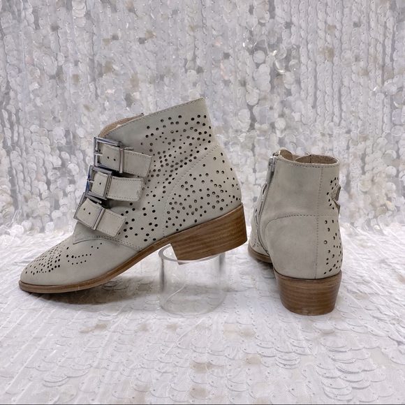 Steve Madden “Mara” - Picture 8 of 16